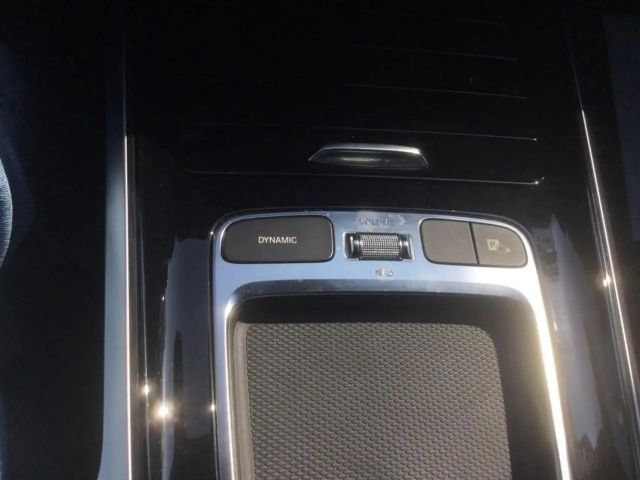 Mercedes-Benz GLB 220 4MATIC Progressive