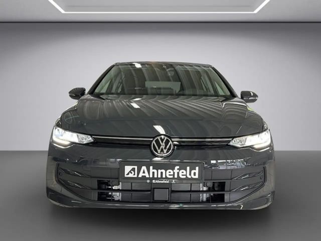 Volkswagen Golf 1.5 TSI Golf VIII Life