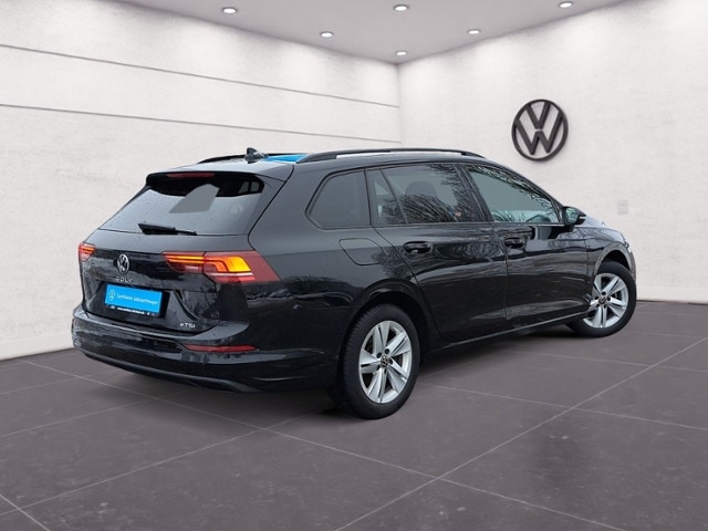 Volkswagen Golf 1.5 eTSI DSG Life Variant