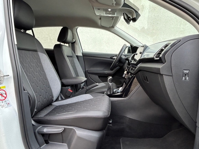 Volkswagen T-Cross "GOAL" 1.0 l TSI LED AHK PDC SHZ RFK GRA