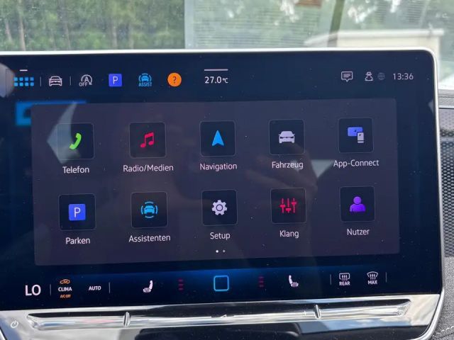 Volkswagen Passat 1.5 eTSI DSG Variant