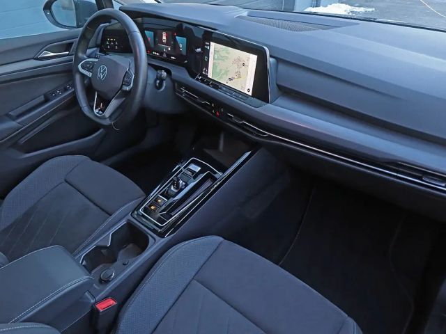 Volkswagen Golf DSG Style Variant