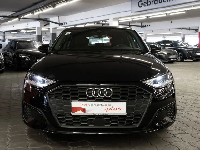 Audi A3 40 TFSI Hybride Sedan