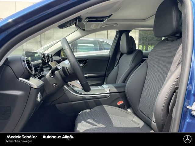 Mercedes-Benz C 180 AVANTGARDE C 180 d Sedan