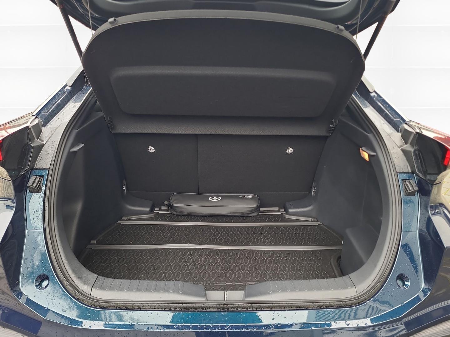 Toyota C-HR Hybride Team D