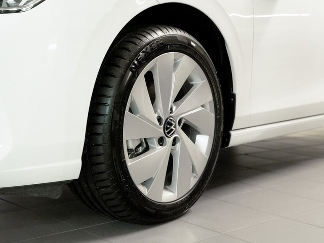 Volkswagen Golf 1.5 TSI Variant