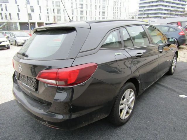 Opel Astra Edition