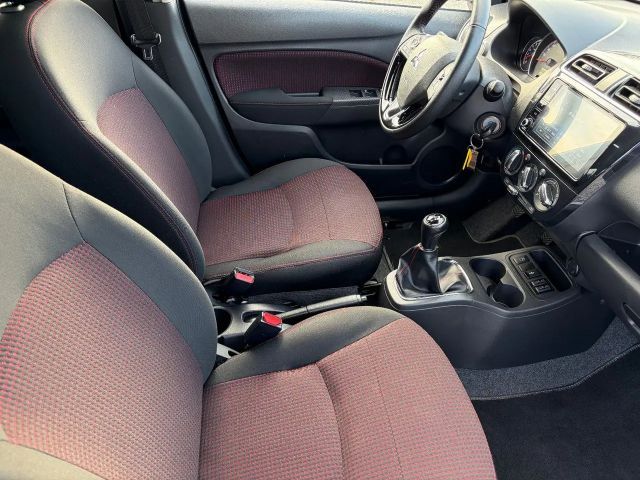 Mitsubishi Space Star Star