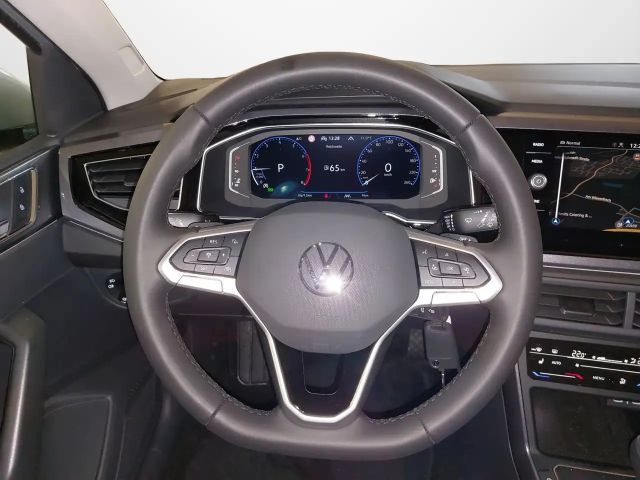 Volkswagen Polo 1.0 TSI DSG Style