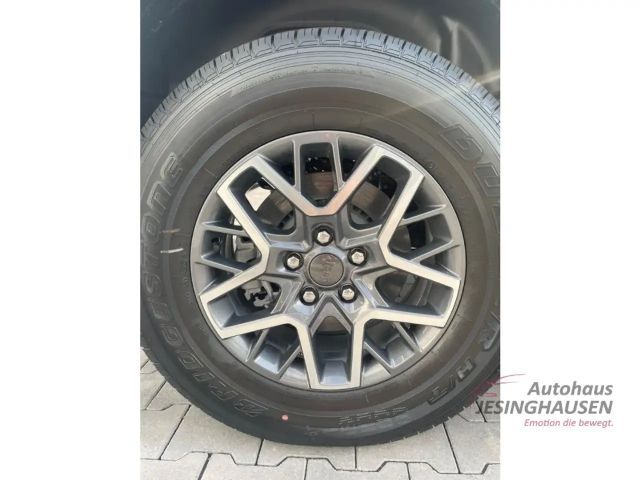 Jeep Wrangler 4xe Sahara