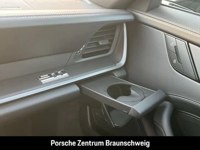 Porsche 992 Carrera Coupé