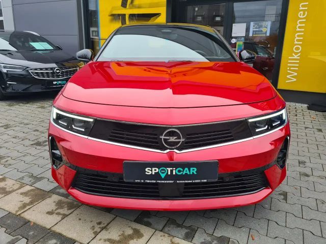 Opel Astra Ultimate