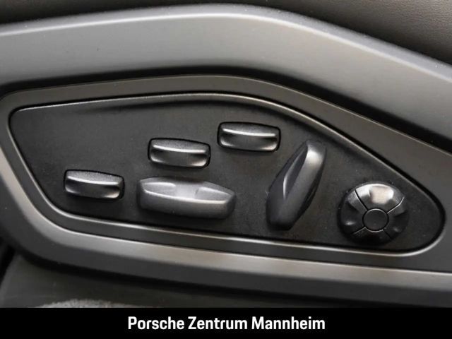 Porsche Taycan 4S Cross Turismo