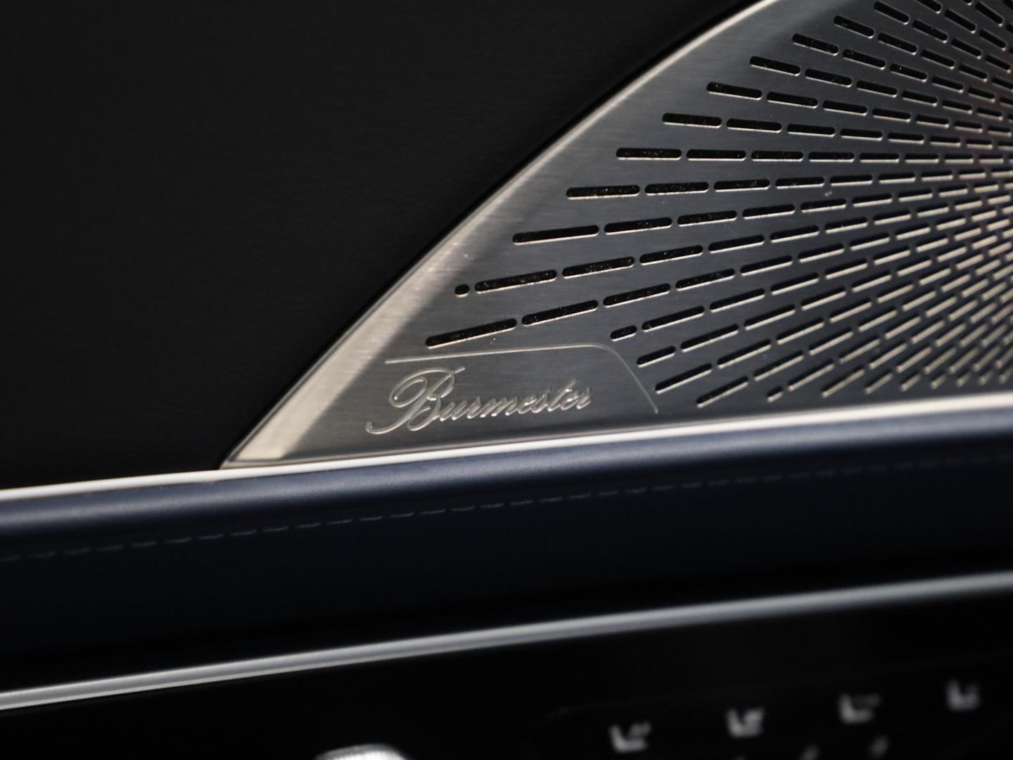 Mercedes-Benz AMG SL Distronic HeadUp Burmester 360°-Kamera