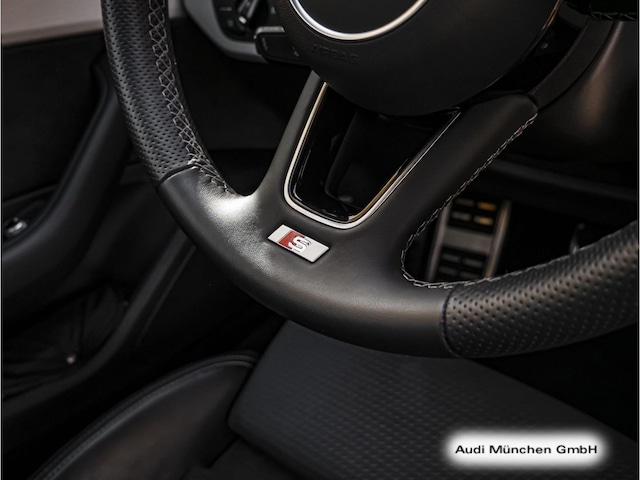 Audi S4 Avant Quattro