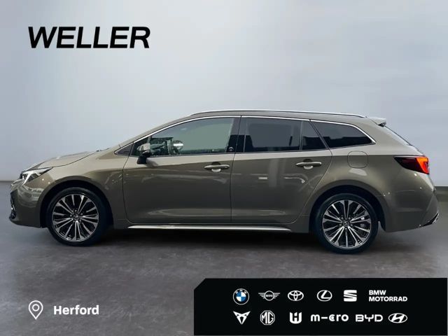 Toyota Corolla Hybride Team D