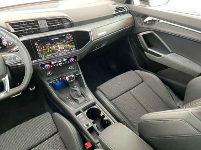 Audi Q3 35 TFSI Business S-Line Sportback