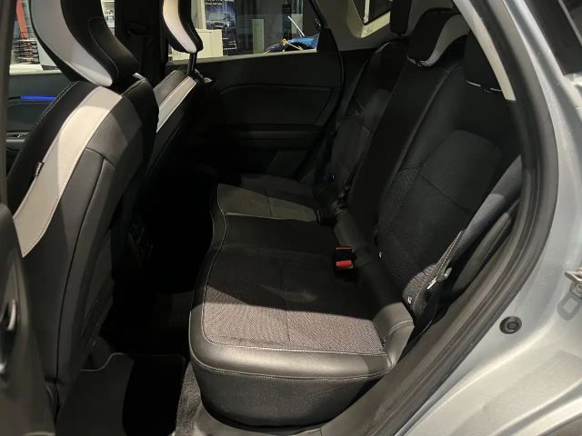 Renault Captur TCe 140 Techno