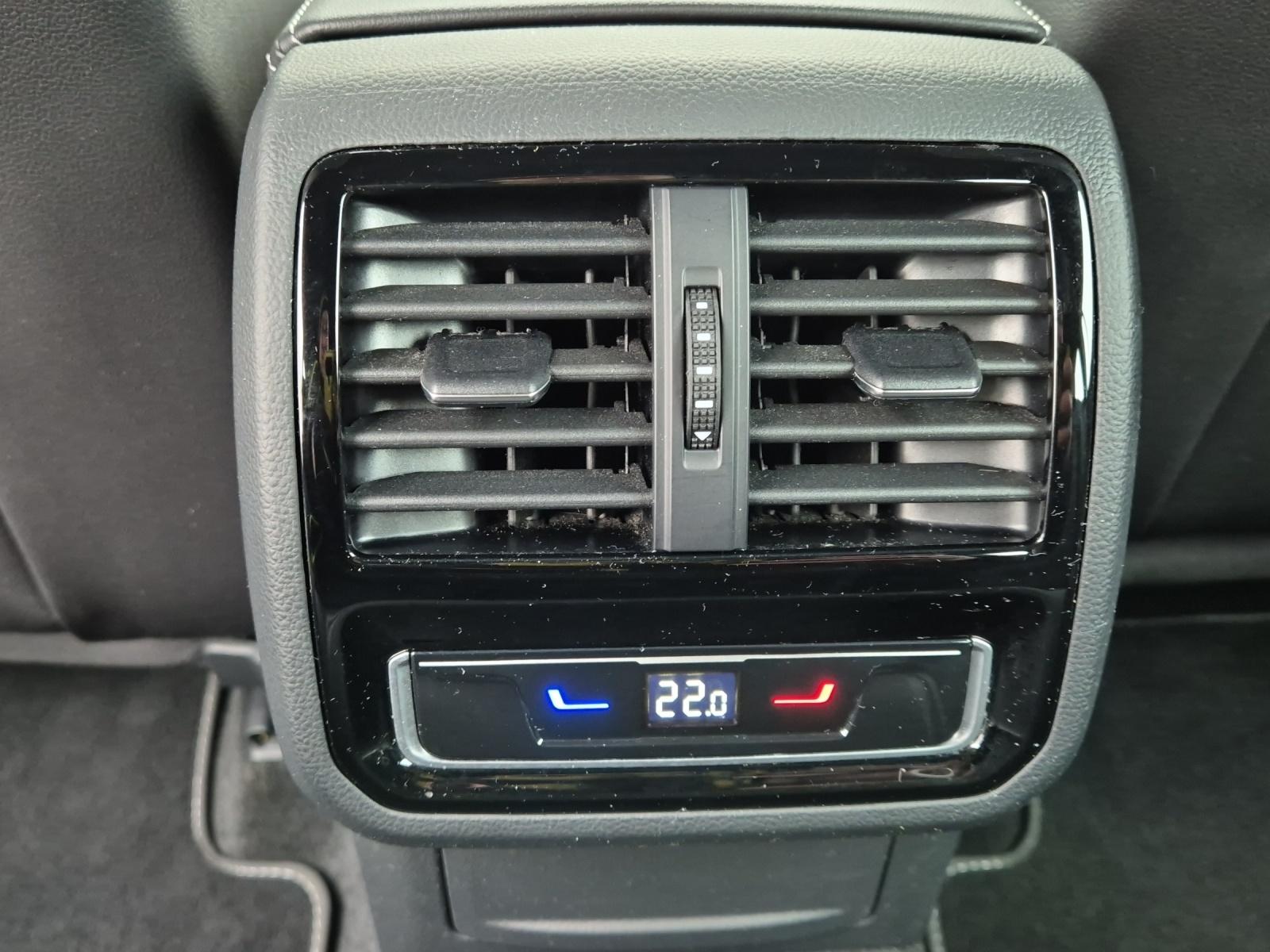 Volkswagen Passat DSG R-Line Variant