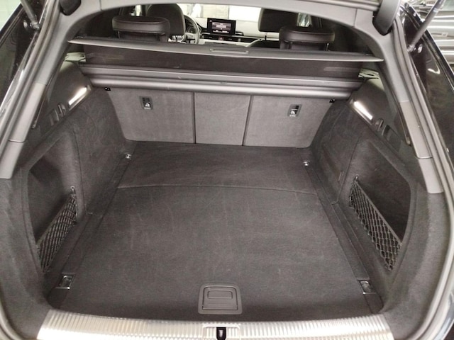 Audi A4 35 TFSI Avant S-Line S-Tronic