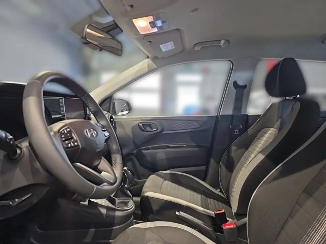 Hyundai i10 1.0 2WD Trend