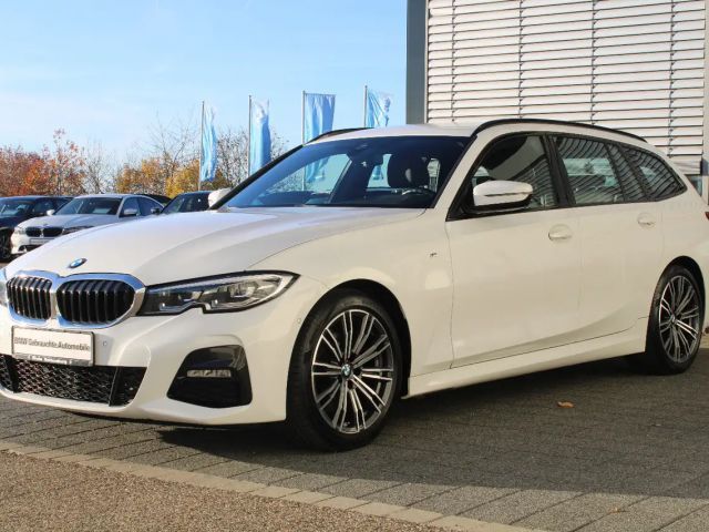BMW 320 320i M-Sport Touring