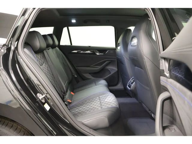 Volkswagen Passat 2.0 TDI R-Line Variant