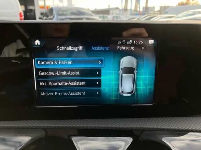 Mercedes-Benz A 200 AMG Line Hatchback