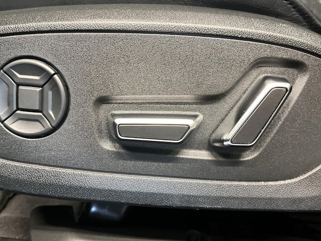 Audi S6 Avant Quattro