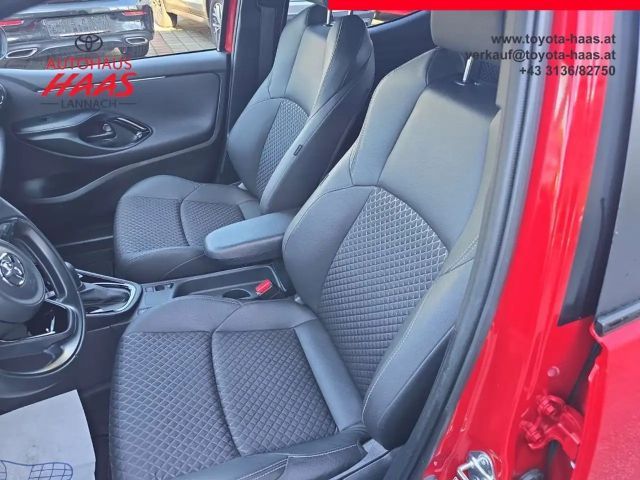 Toyota Yaris Hybride Style VVT-i