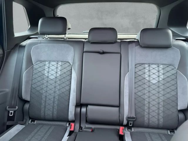 Volkswagen Tiguan 4Motion R-Line