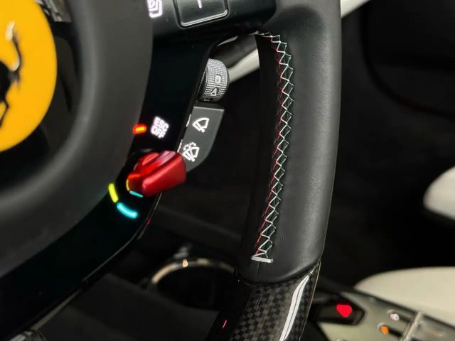 Ferrari SF90 Assetto Fiorano Spider