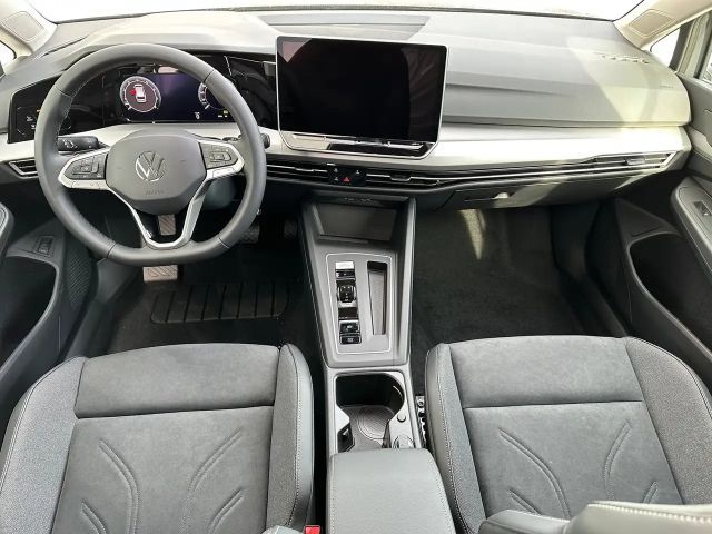 Volkswagen Golf Business DSG Variant