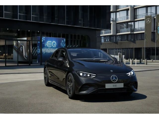 Mercedes-Benz EQE 350 Sedan