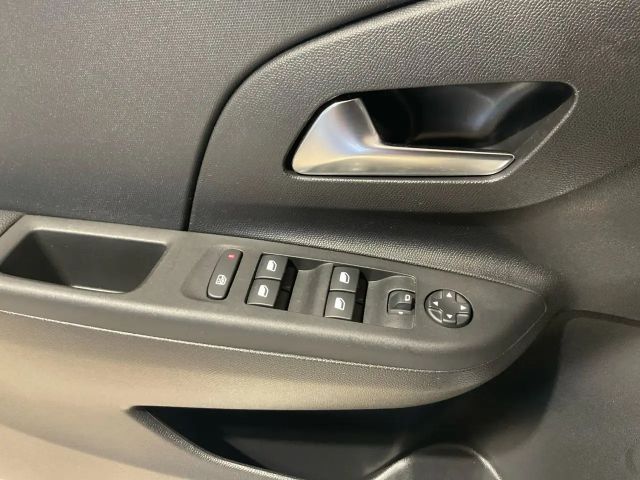 Opel Corsa Winterpaket PDC, LED-Licht, DAB+ Radio,...