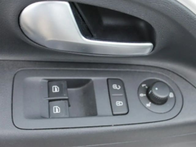 Volkswagen up! Move Move up!