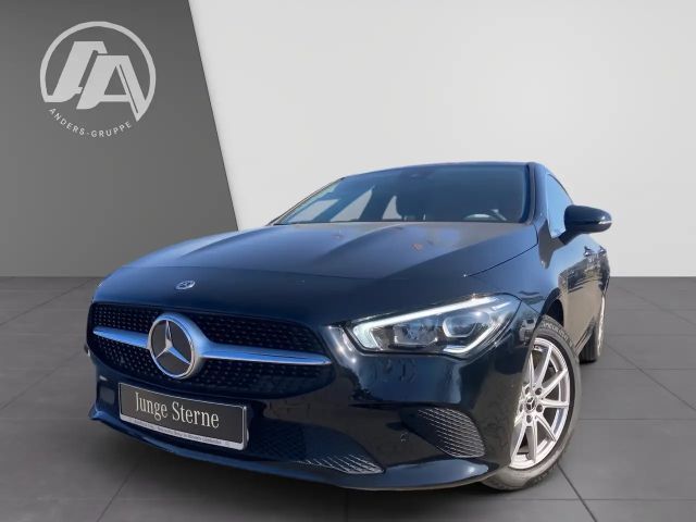Mercedes-Benz CLA 200 CLA 200 d Shooting Brake