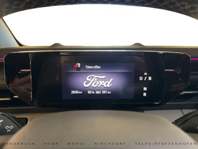 Ford Capri AWD Premium