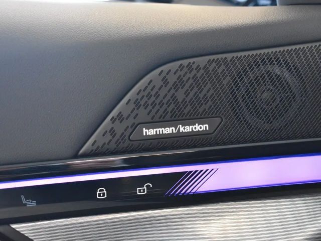 BMW 520 520d M-Sport Sedan