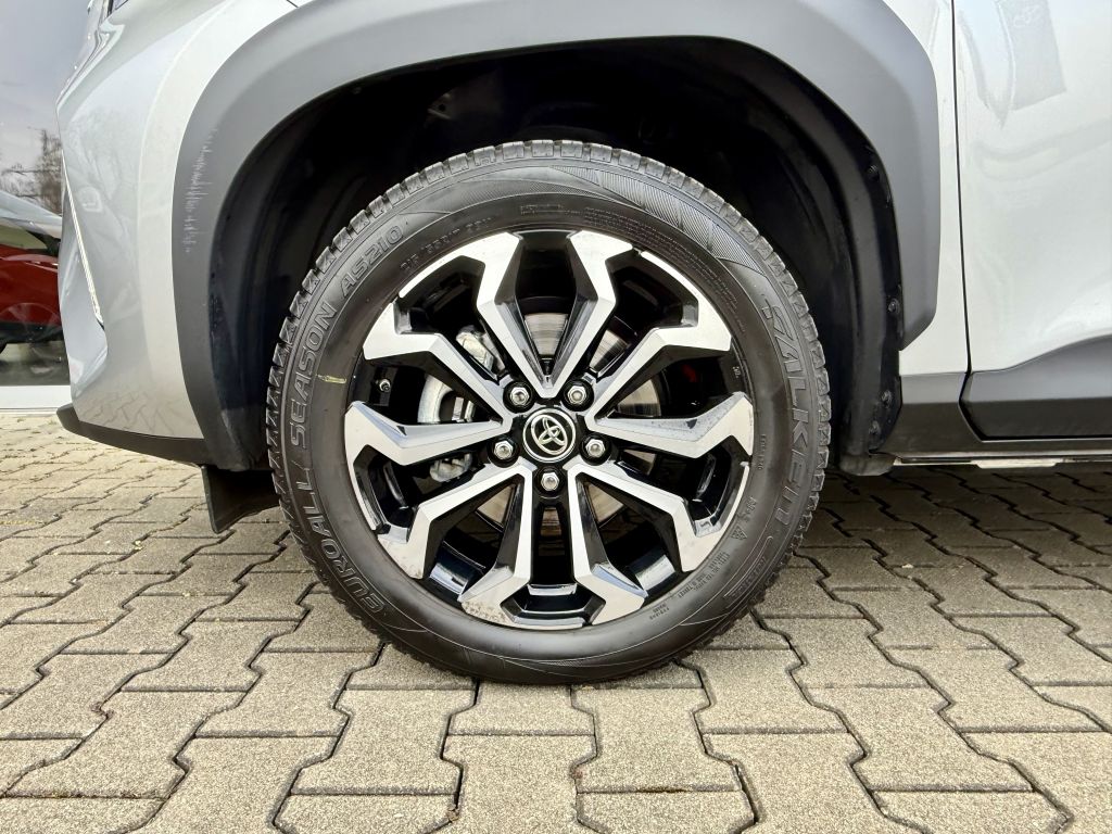 Toyota Yaris Cross 4x2 5-deurs Plus