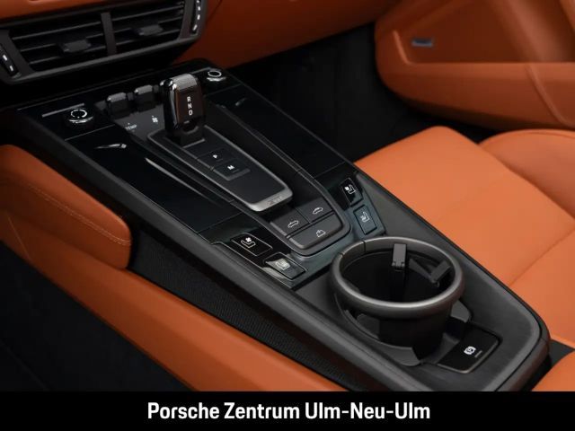 Porsche 992 4 Cabrio Carrera GTS