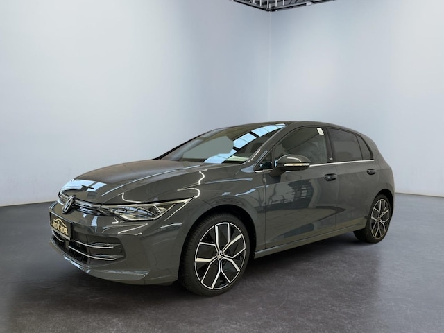 Volkswagen Golf 1.5 eTSI DSG Golf VIII