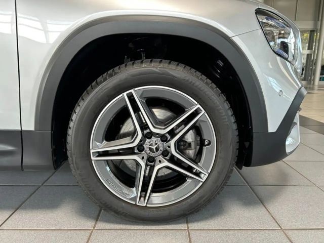 Mercedes-Benz GLB 180 AMG Line GLB 180 d