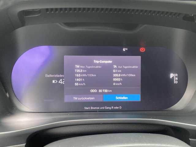 Volvo XC40 XC40 Navi LED Klima Standhzg Einparkhilfe el. Fenster