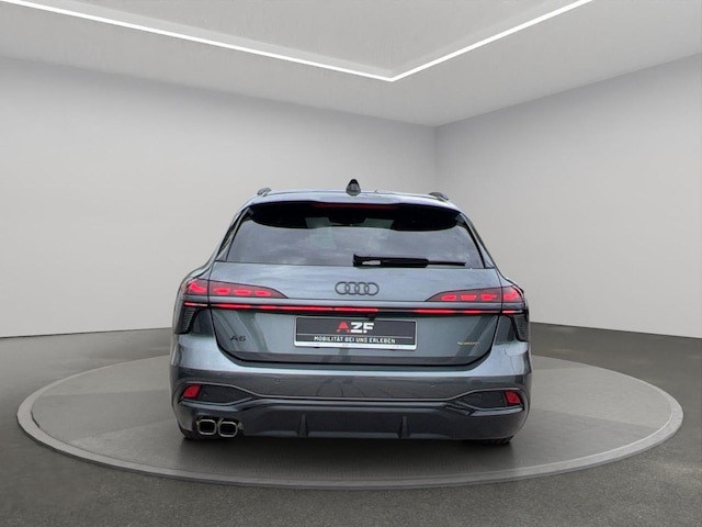 Audi A6 Avant Quattro S-Tronic