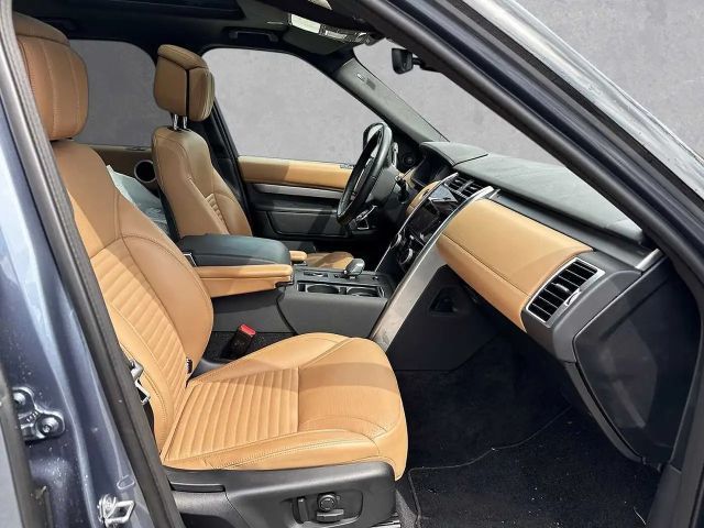 Land Rover Discovery D300 Dynamic R-Dynamic SE