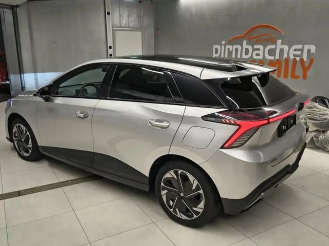 MG MG4 64 kWh Luxury