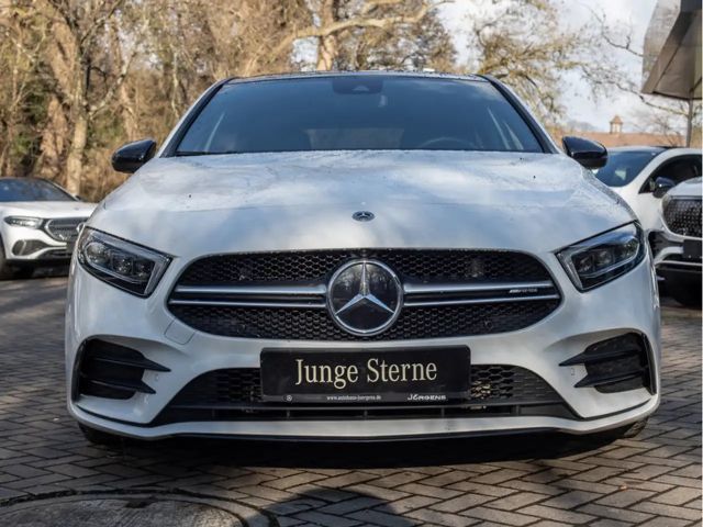 Mercedes-Benz A 35 AMG 4MATIC AMG Line