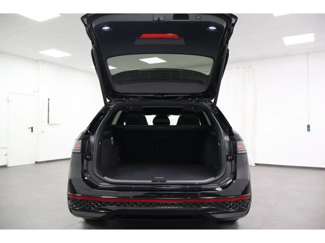 Volkswagen Passat 2.0 TDI R-Line Variant