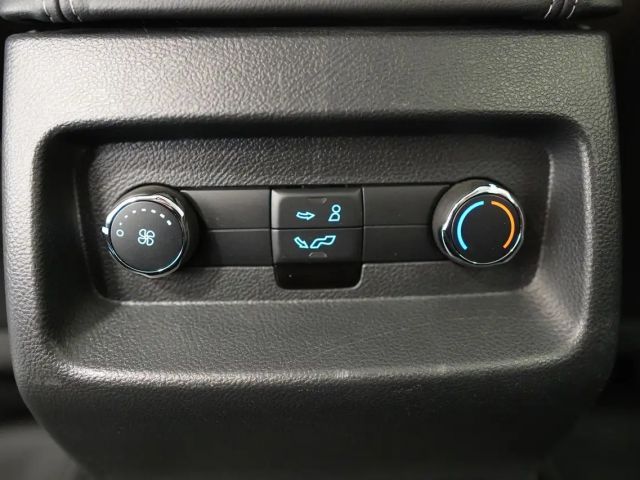 Ford Galaxy 2.0 EcoBl. "Titanium" 7SITZ*LED*DAB*R-KAM